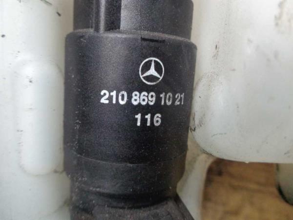 RESERVOIR LAVE GLACE MERCEDES  - Vue 4